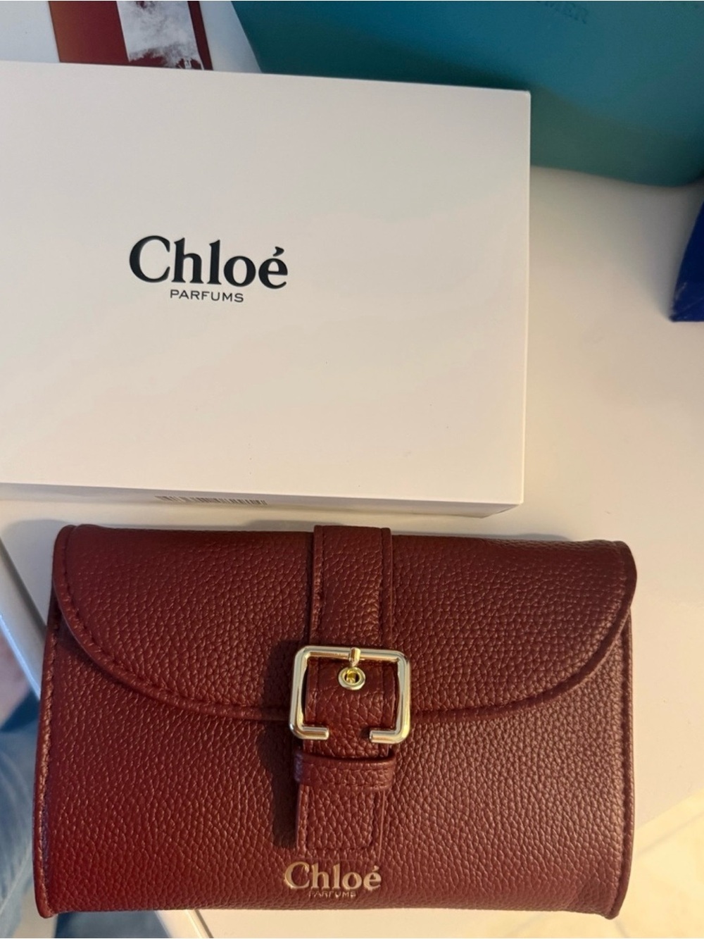 Chloé Burgundy Pebbled Faux Leather Key & Card Holder with Gold Buckle - Picture 4 of 6